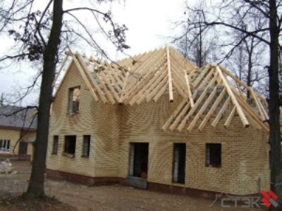 Деревянные дома, строительство недорогих деревянных домов под ключ, цены